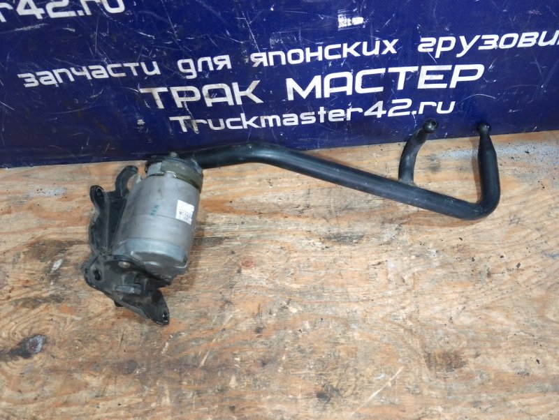 Стойка зеркала Mitsubishi Canter FE63DCY 4M50 2001 передняя левая