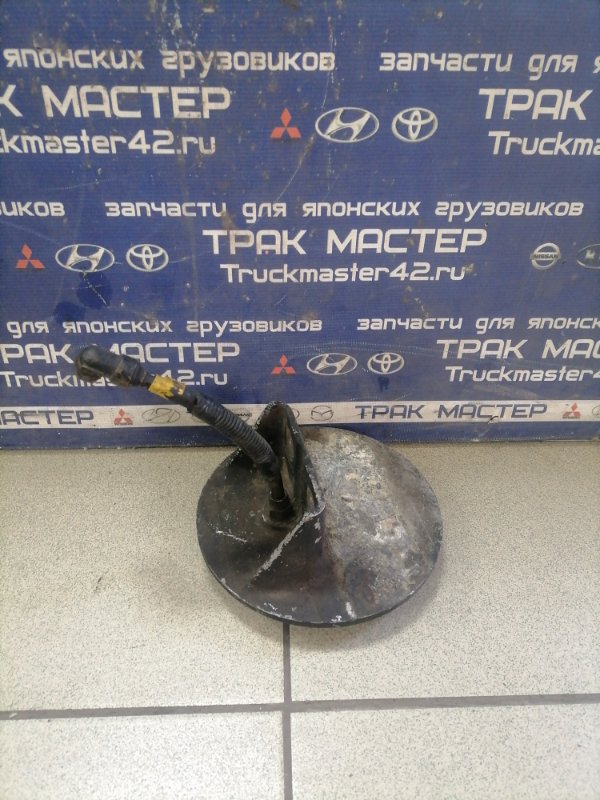 Кронштейн крепления пневмоподушки Isuzu Forward FRD35K3S 6HL1 2004