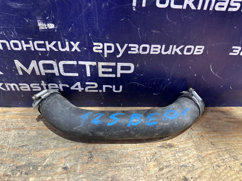 Патрубок Nissan Diesel LK262H MD92 2001