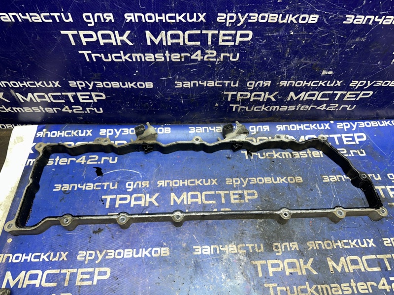 Проставка клапанной крышки ISUZU FORWARD 6HL1-31236 (б/у)