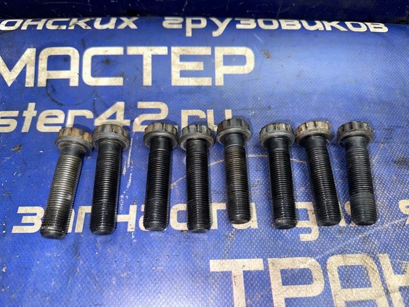 Болт маховика ISUZU FORWARD FRR35 6HL1-31236 (б/у)