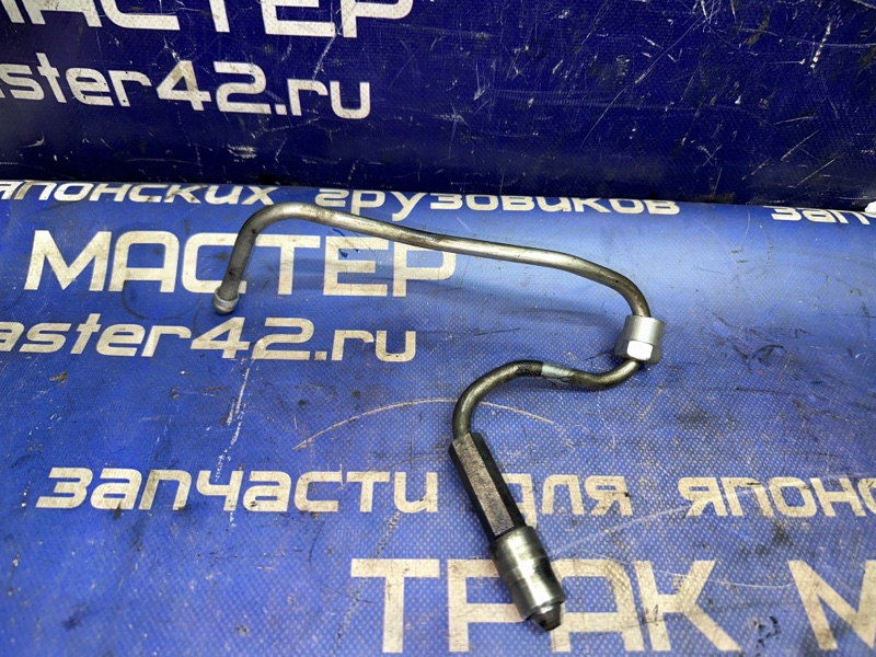 Трубка топливная ISUZU FORWARD FRR35 6HL1-31236 (б/у)