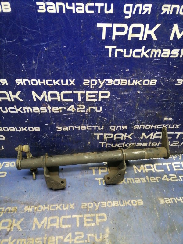 ТРАВЕРСА КПП NISSAN DIESEL MK252L FE6F 2001 (б/у)