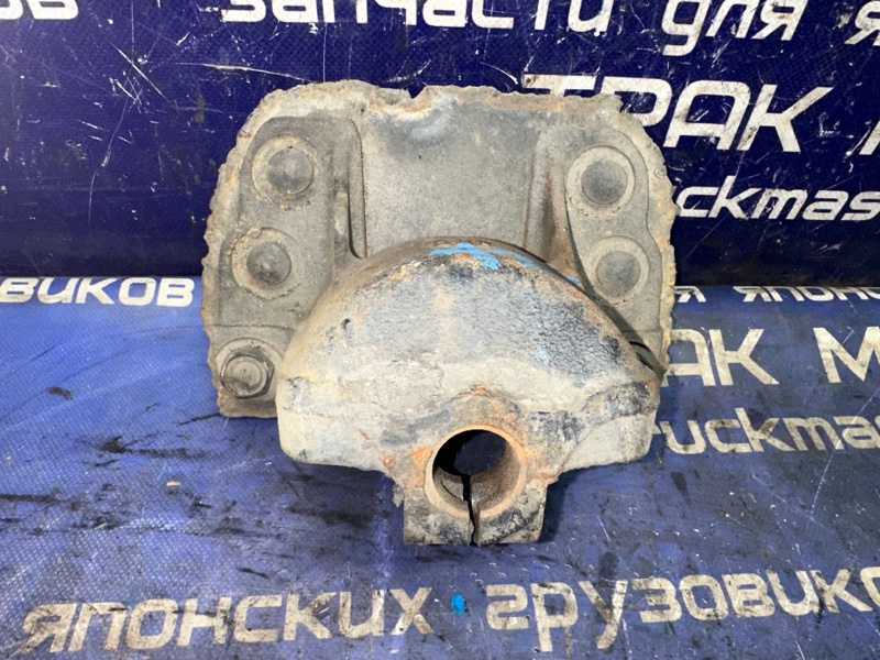 Кронштейн рессоры ISUZU FORWARD FRR90K3S 4HK1 2005 (б/у)