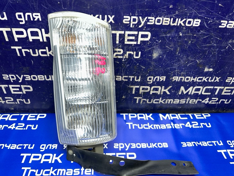Габарит ISUZU ELF NJR85 4JJ1 2008 передний правый (б/у)