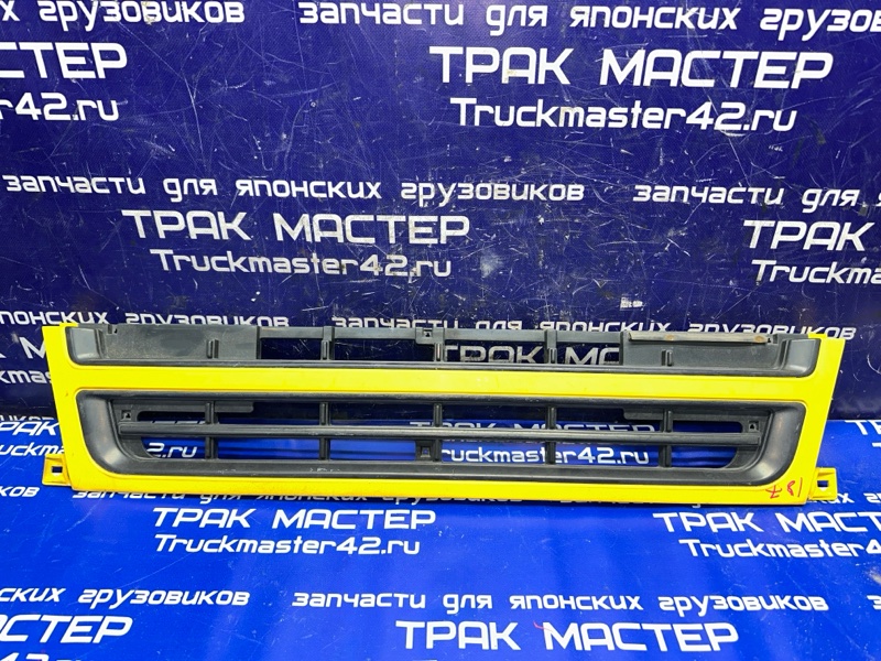 Решетка радиатора MITSUBISHI FUSO FK61HE 6M61 2005 (б/у)