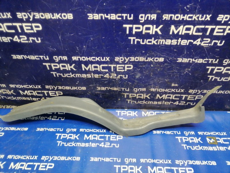Накладка на порог MITSUBISHI CANTER FE82DE 4M50 2007 правая (б/у)