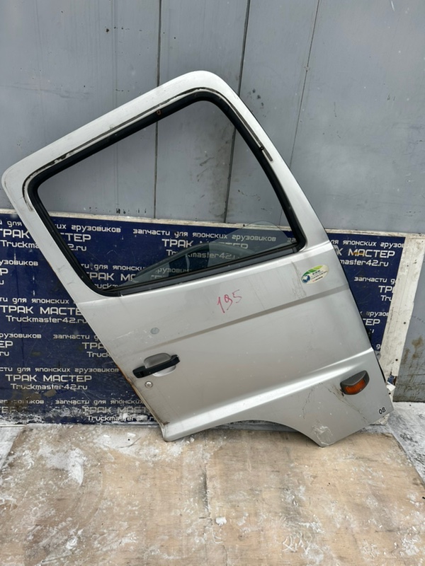 Дверь HINO RANGER FC6JKW J05D 2008 передняя правая (б/у)