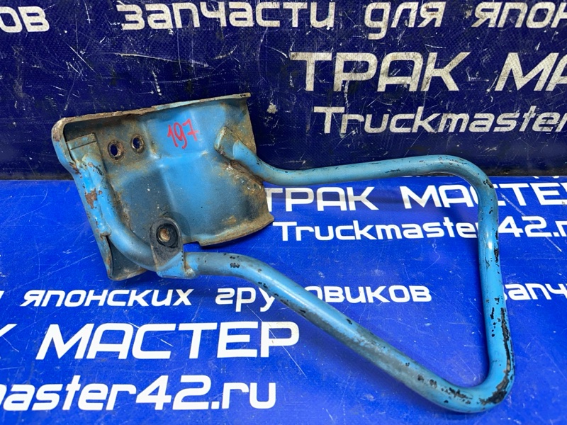 Ручка кабины MITSUBISHI FUSO FK61FM 6M60T 2005 (б/у)