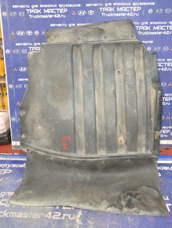 Крыло MITSUBISHI FUSO FK61HE 6M61 2005 переднее правое (б/у)