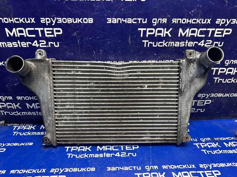 Радиатор интеркулера ISUZU FORWARD FRR34H4 6HK1 2005 (б/у)