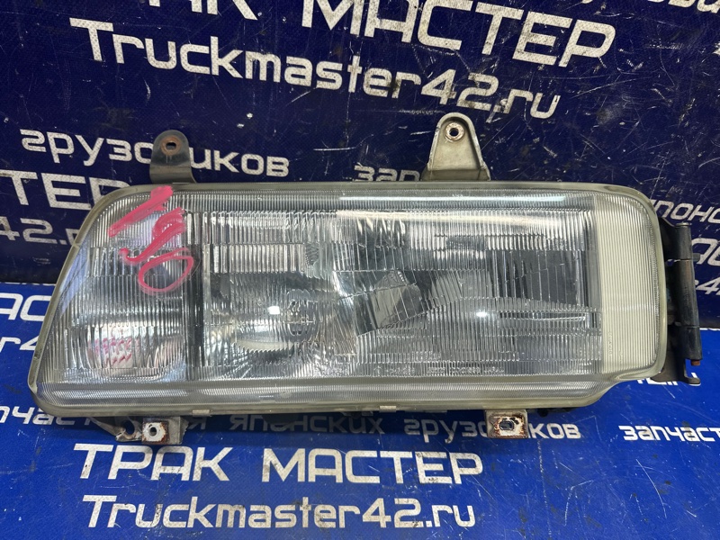 Фара ISUZU FORWARD FRD34L4 6HK1 2006 передняя левая (б/у)