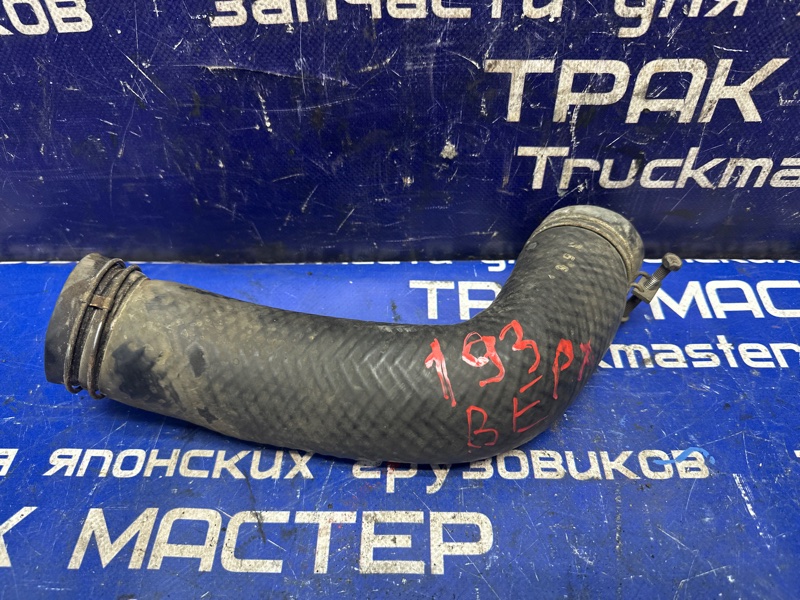 Патрубок радиатора ISUZU FORWARD FRR32JB 6HE1 1991 (б/у)