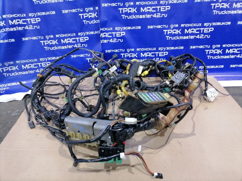 Коса (электропроводка) ISUZU FORWARD FRD34L4 6HK1 2006 (б/у)