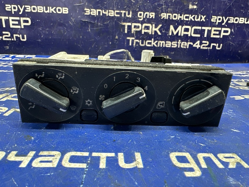 Блок управления климат-контролем MITSUBISHI CANTER FE83DY 4M50 2007 (б/у)