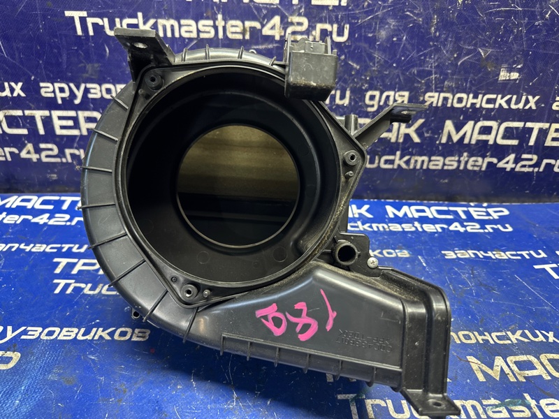 Корпус мотора печки MITSUBISHI CANTER FE83DY 4M50 2007 (б/у)