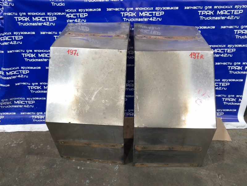 Крыло задние MITSUBISHI FUSO FK61FM 6M60T 2005 (б/у)