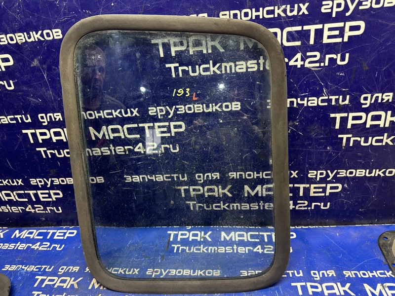 Стекло салона ( спальника) ISUZU FORWARD FRR32JB 6HE1 1991 левое (б/у)