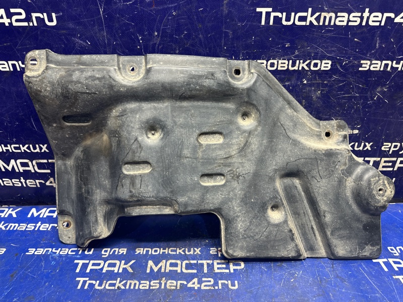 Защита двигателя ISUZU FORWARD FRR32JB 6HE1 1991 (б/у)