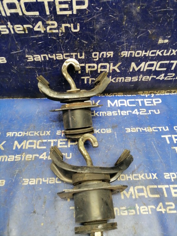 Сайлентблок кабины MITSUBISHI CANTER FE82DE 4M50 2007 задний (б/у)