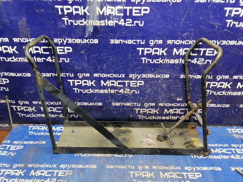 Крепление запасного колеса ISUZU FORWARD FSR32D 6HE1 1994 (б/у)