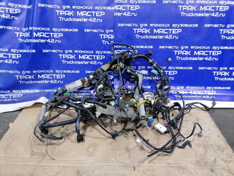 Коса (электропроводка) ISUZU FORWARD NRR35E 6HL1 2004 (б/у)