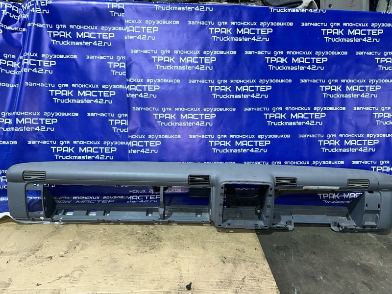 Панель торпеды MITSUBISHI CANTER FE83DY 4M50 2007 (б/у)