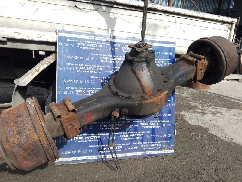 Задний мост MITSUBISHI FUSO FK61FM 6M60T 2005 (б/у)