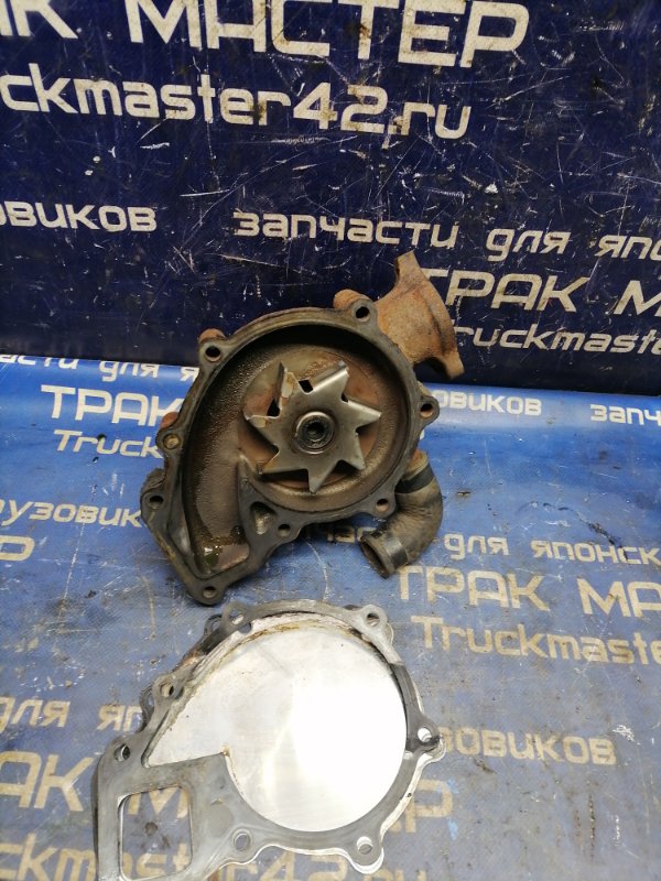 Помпа NISSAN DIESEL FE6 (б/у)