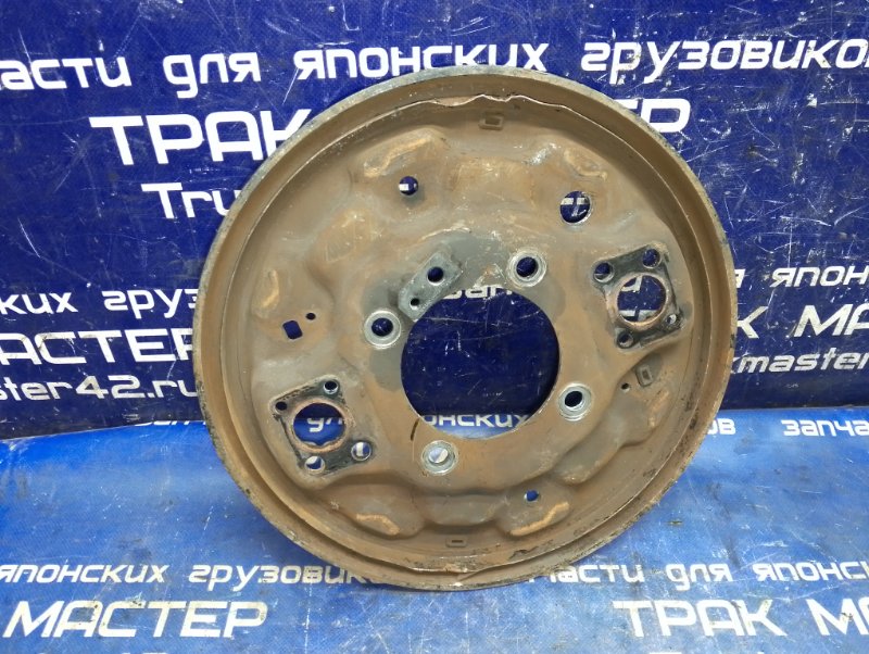 Щит опорный MITSUBISHI CANTER FE63DCY 4M50 2001 передний правый (б/у)