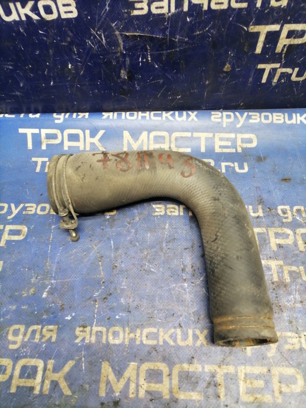 Патрубок радиатора MITSUBISHI FUSO FK64HK 6M61 2004 (б/у)