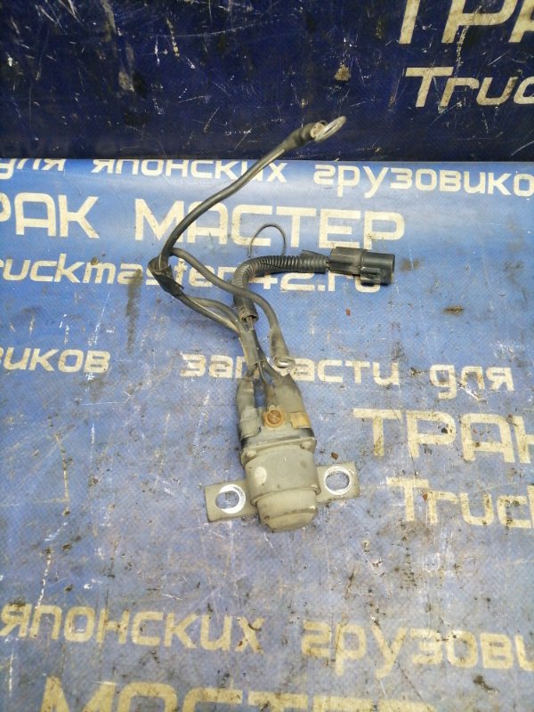 Реле стартера MITSUBISHI FUSO FK64HK 6M61 2004 (б/у)