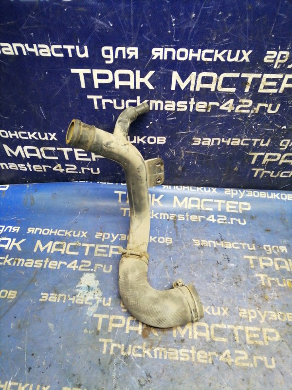 Патрубок радиатора MITSUBISHI FUSO FK64HK 6M61 2004 (б/у)