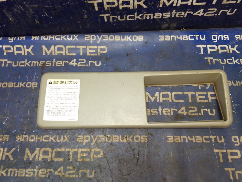 Панель салона ISUZU GIGA CYJ77 6UZ1 2008 (б/у)