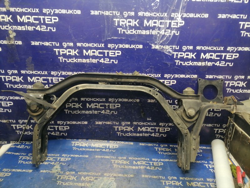 Крепление кабины задние MITSUBISHI FUSO FK64HK 6M61 2004 (б/у)
