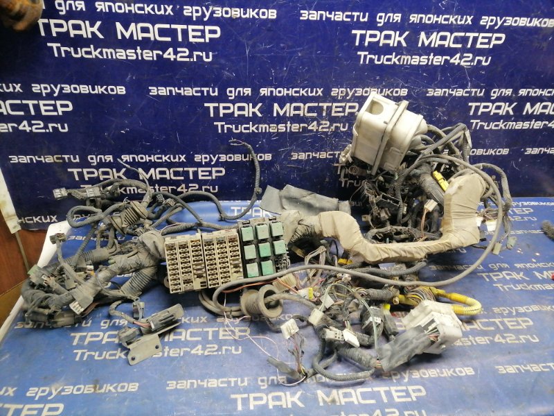 Коса (электропроводка) ISUZU FORWARD FRR34 6HK1 2006 (б/у)
