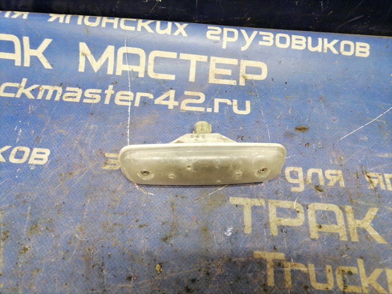 Габарит в дверь ISUZU FORWARD FRR34 6HK1 2006 правый (б/у)