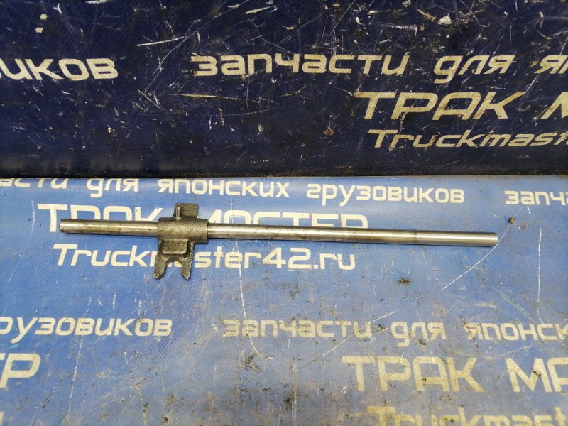 Вал переключения передач ISUZU ELF NPR66L 4HF1 1995 (б/у)