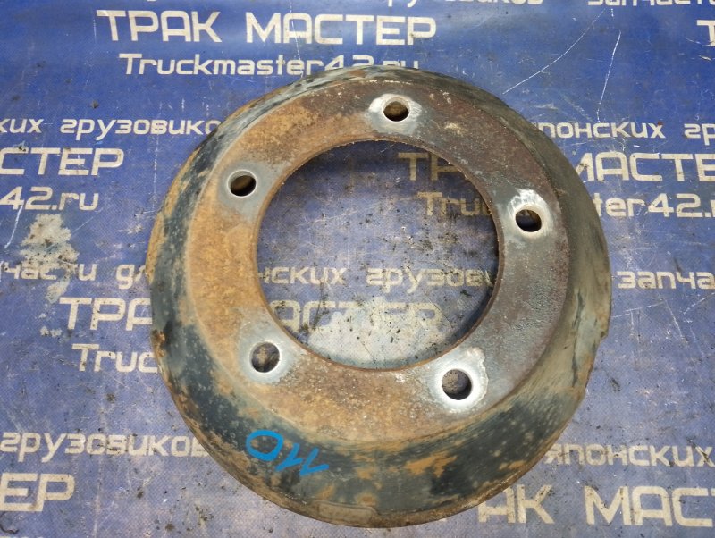 Тормозной барабан MITSUBISHI CANTER FE567B 4D33 1998 задний (б/у)