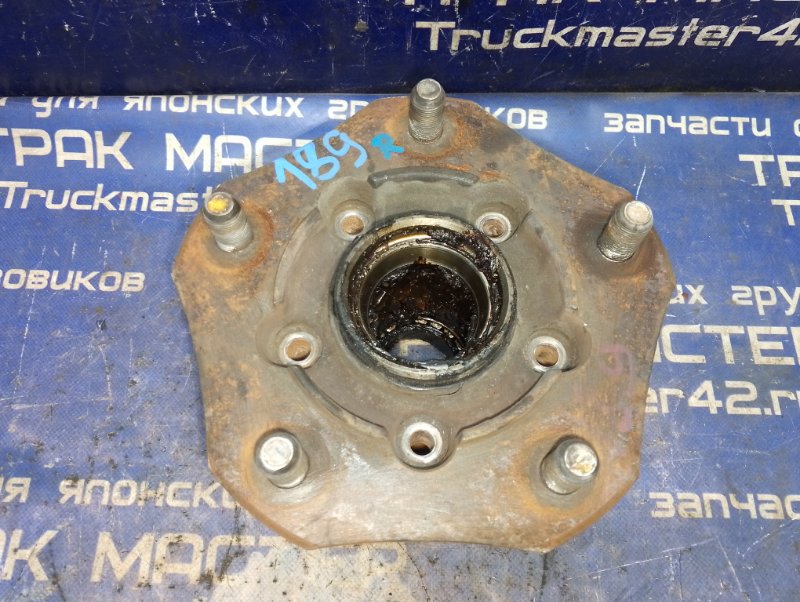 Ступица передняя MITSUBISHI CANTER FE83DY 4M50 2007 передняя (б/у)