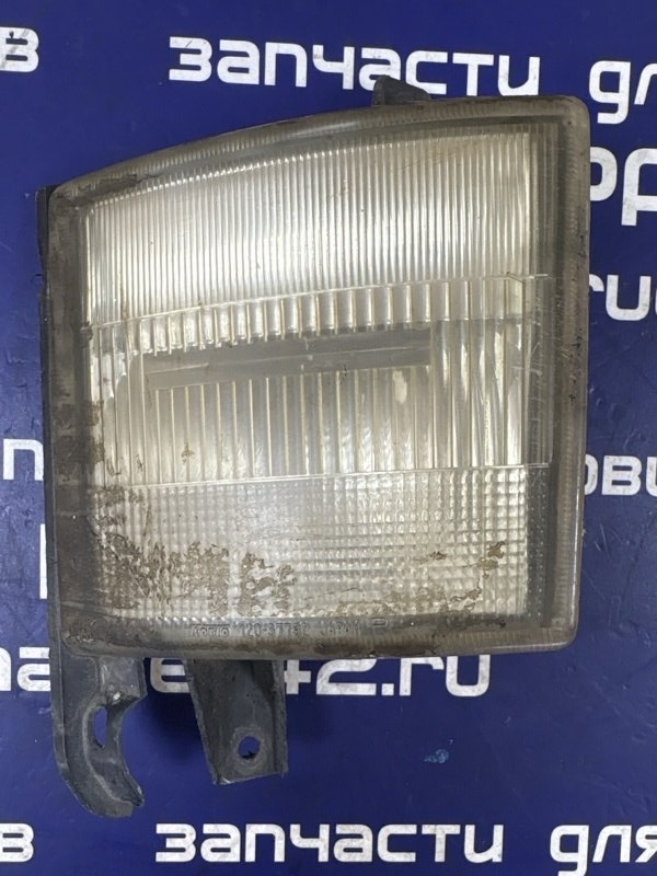 Габарит MITSUBISHI FUSO передний правый (б/у)