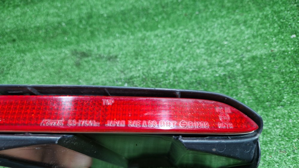 Катафот бампера задний правый Crown 2014 GRS211 4GRFSE