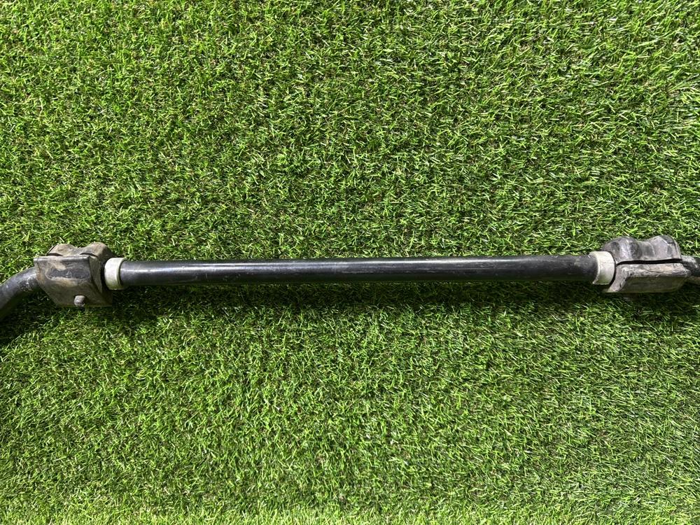 Стабилизатор поперечной устойчивости передний Toyota Prius ZVW30 2ZRFXE Стабилизатор поперечной устойчивости передний Toyota Prius ZVW30 2ZRFXE