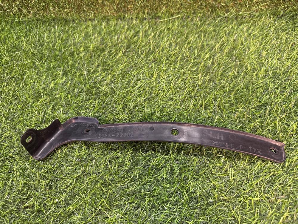 Накладка на крыло передняя левая Toyota Mark II JZX110 1JZGTE