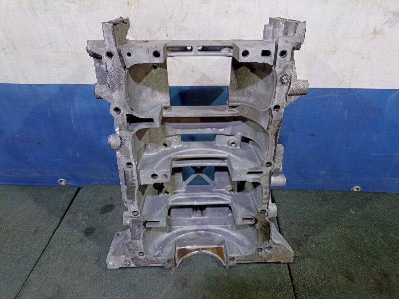Полуподдон KIA Stinger 2.0T G4KL 1705027502CTBO Б/У