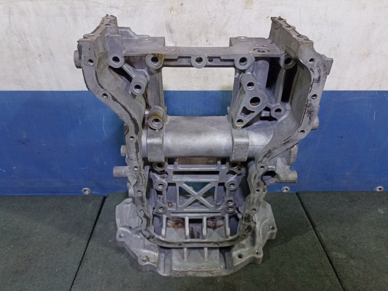 Полуподдон Stinger 2.0T G4KL