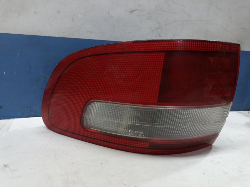 Фонарь задний левый Estima Lucida 1995 CXR20G