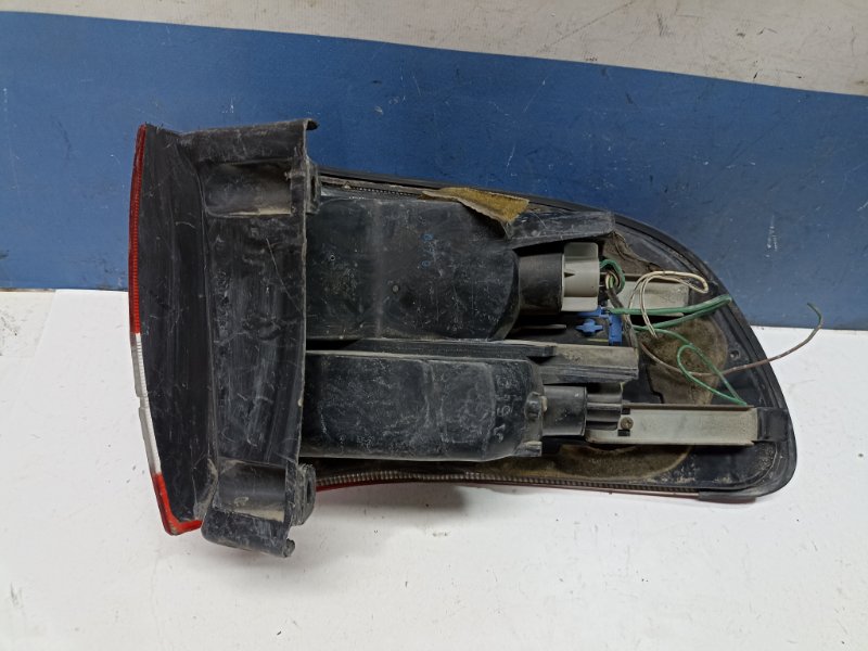 Фонарь задний левый Estima Lucida 1995 CXR20G