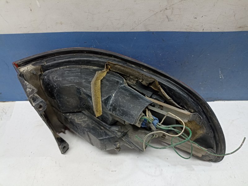 Фонарь задний левый Estima Lucida 1995 CXR20G