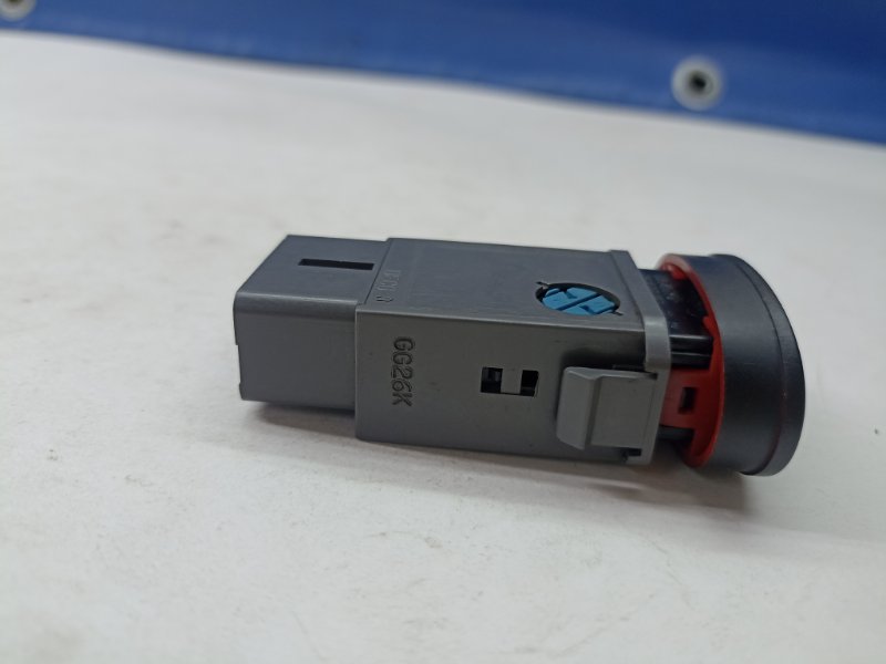 Кнопка аварийки Matiz 2011 Кнопка аварийки Matiz 2011